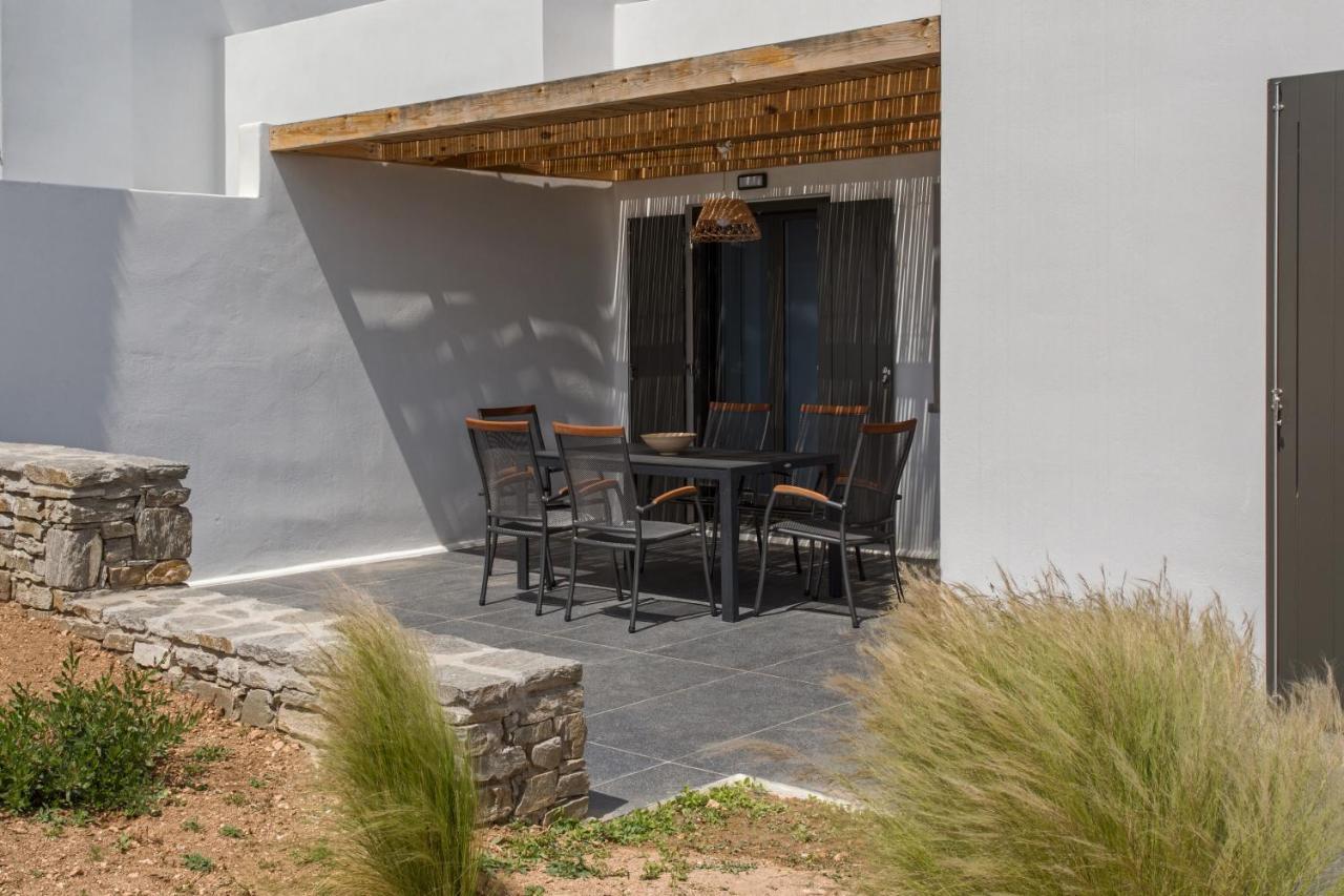 Vastblue Of Paros Aparthotel Ambelas Exteriör bild