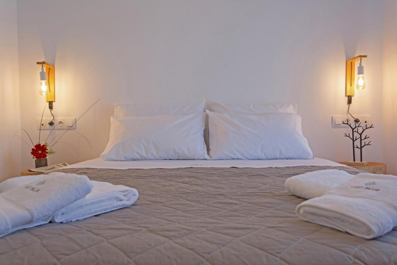 Vastblue Of Paros Aparthotel Ambelas Exteriör bild
