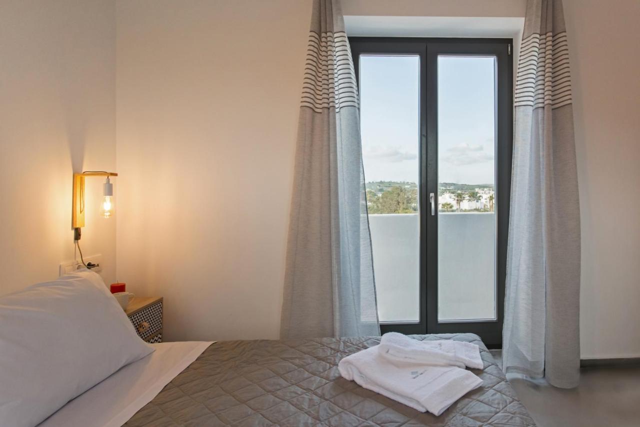 Vastblue Of Paros Aparthotel Ambelas Exteriör bild